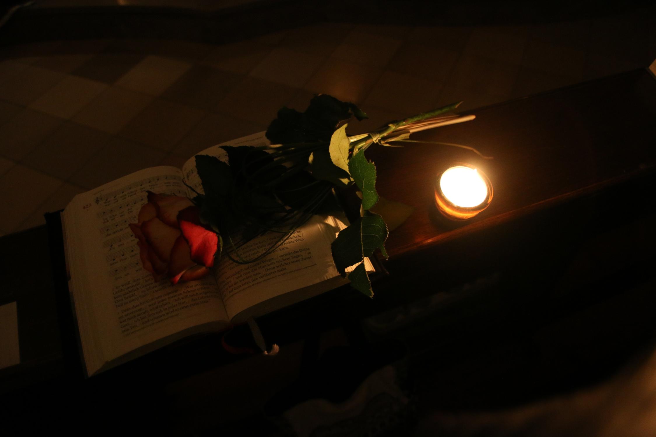 Frauenbund Lichtergottesdienst