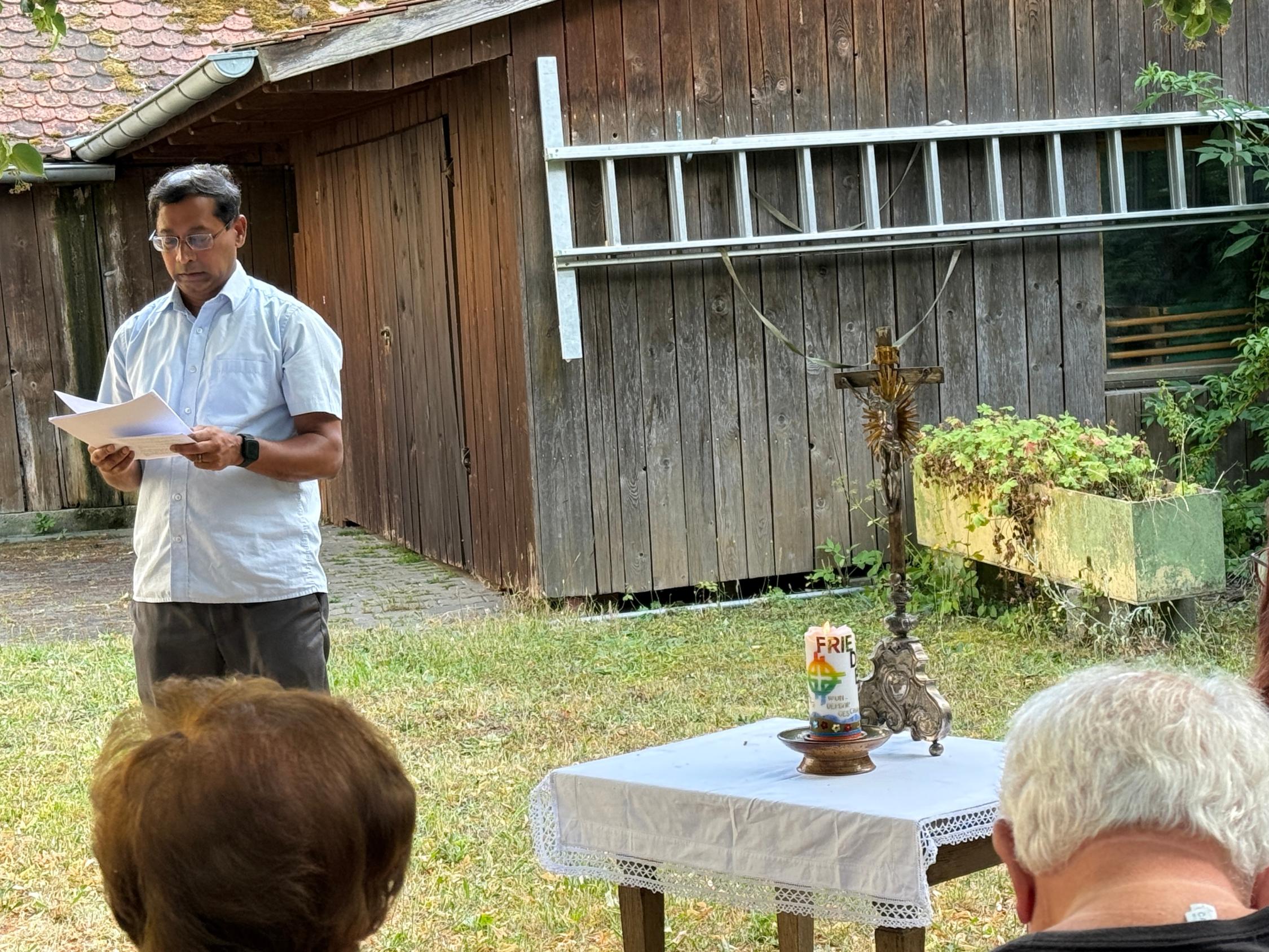 Friedensgebet Pfarrgarten 2025