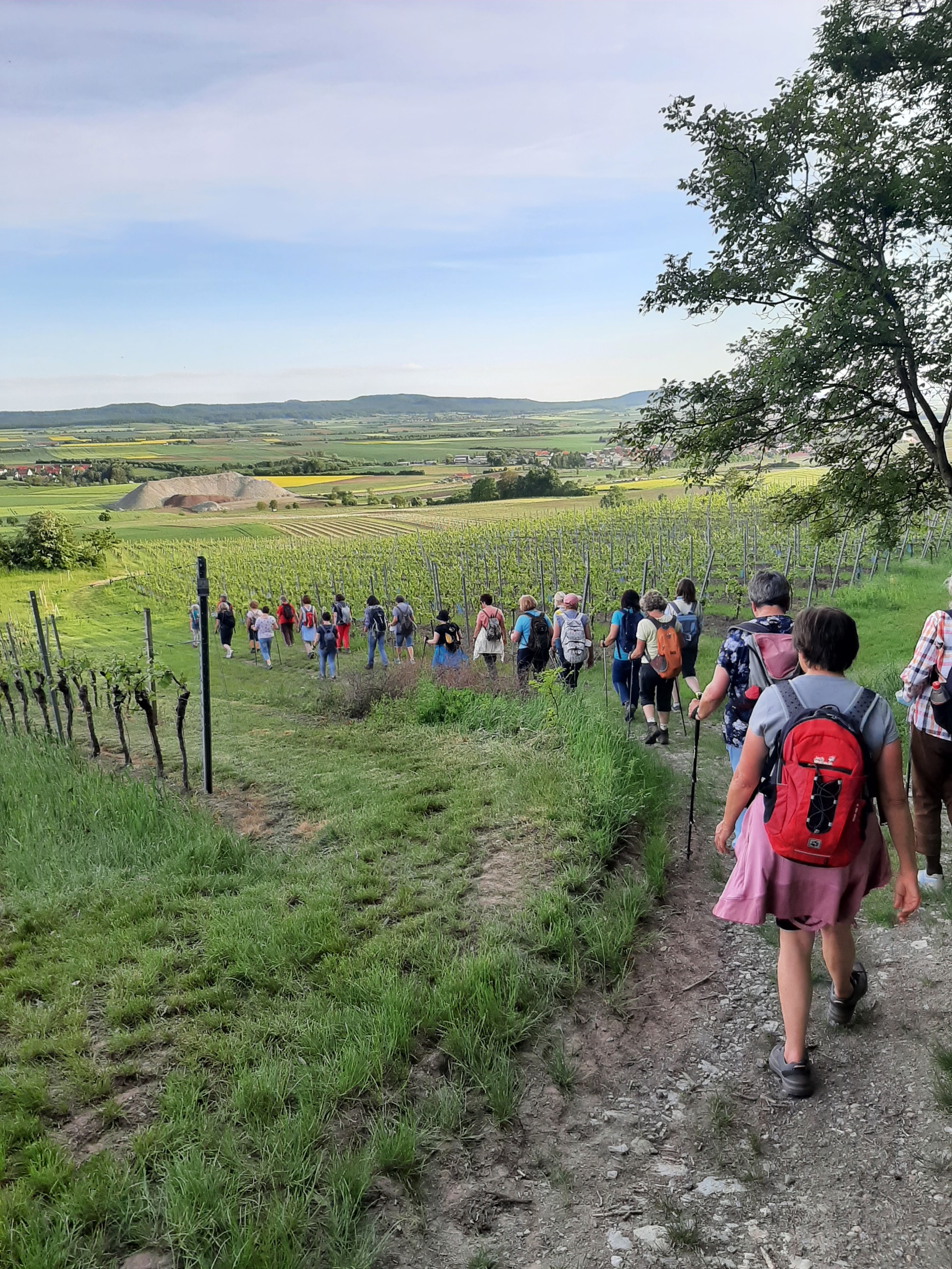 Kirche in Wanderschuhen 2022