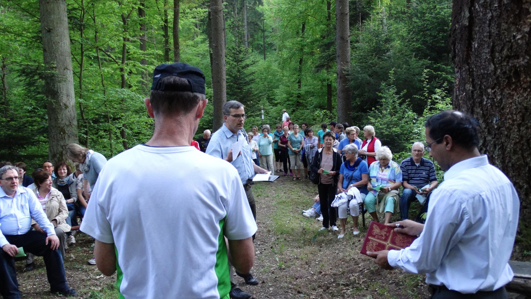 Ökumenische Waldandacht