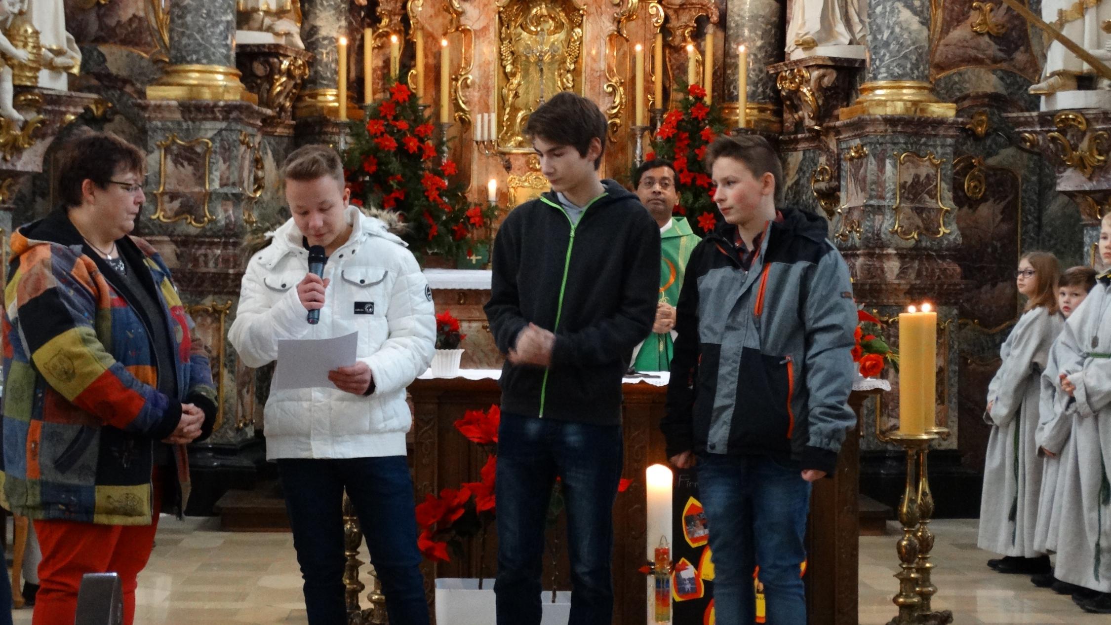 Vorstellung der Firmlinge in Scheinfeld 2016